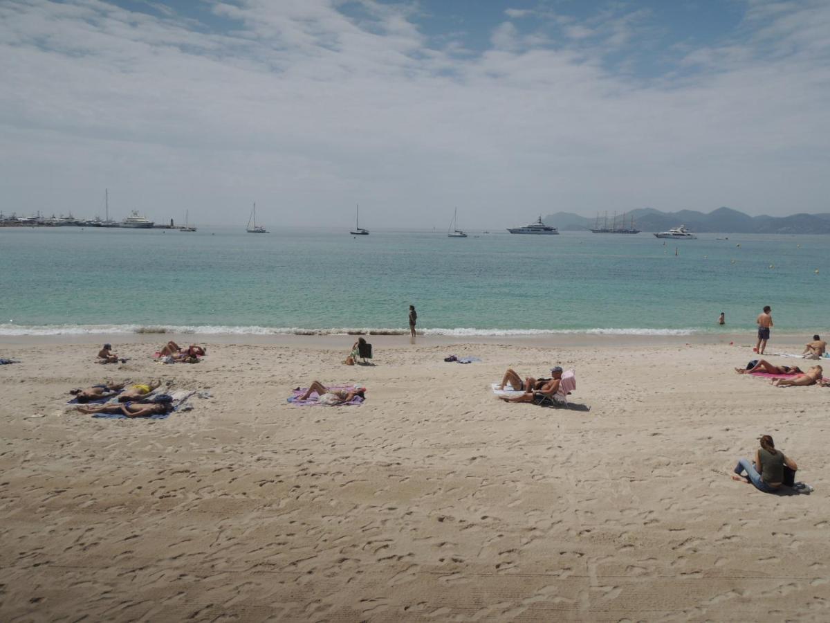 Totolulu Cannes Blue Corner Dış mekan fotoğraf