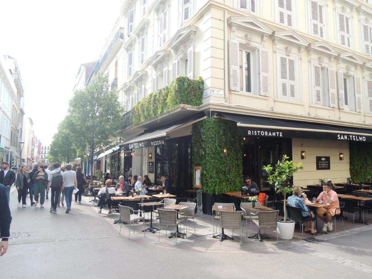 Totolulu Cannes Blue Corner Dış mekan fotoğraf