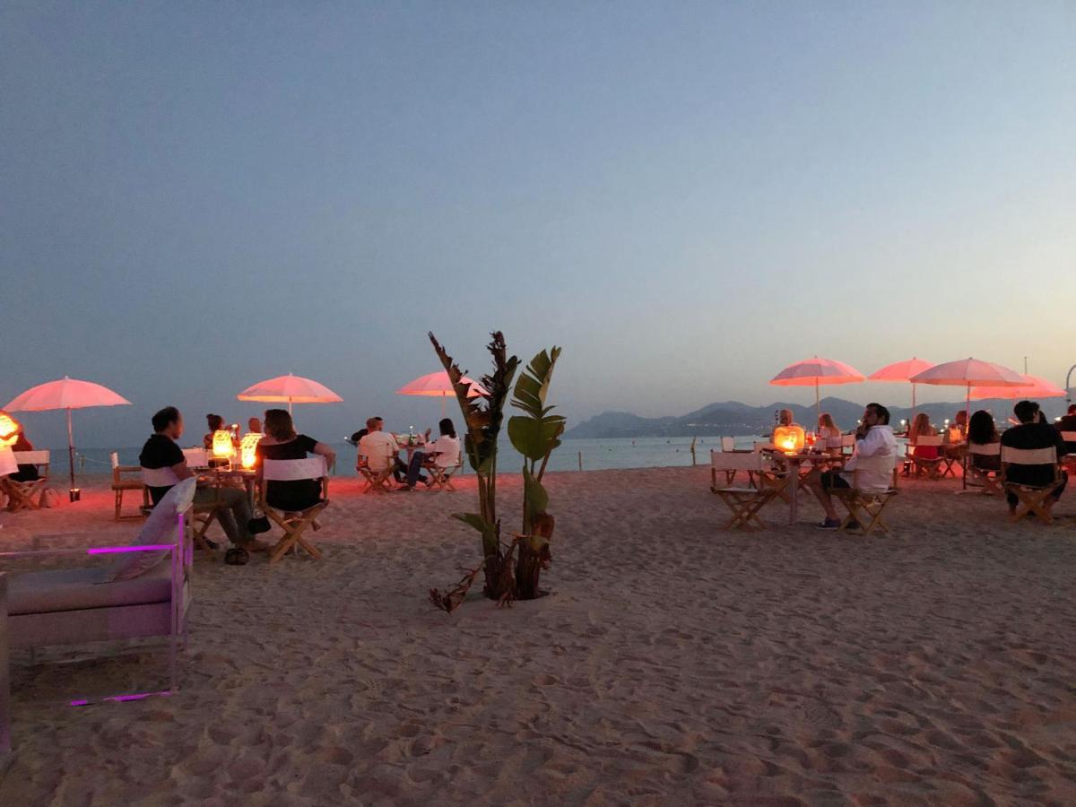 Totolulu Cannes Blue Corner Dış mekan fotoğraf